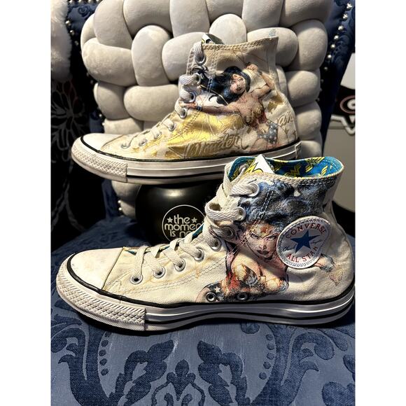 Converse x Wonder Woman All Star High Tops Size 7 NWOT - Picture 2 of 6